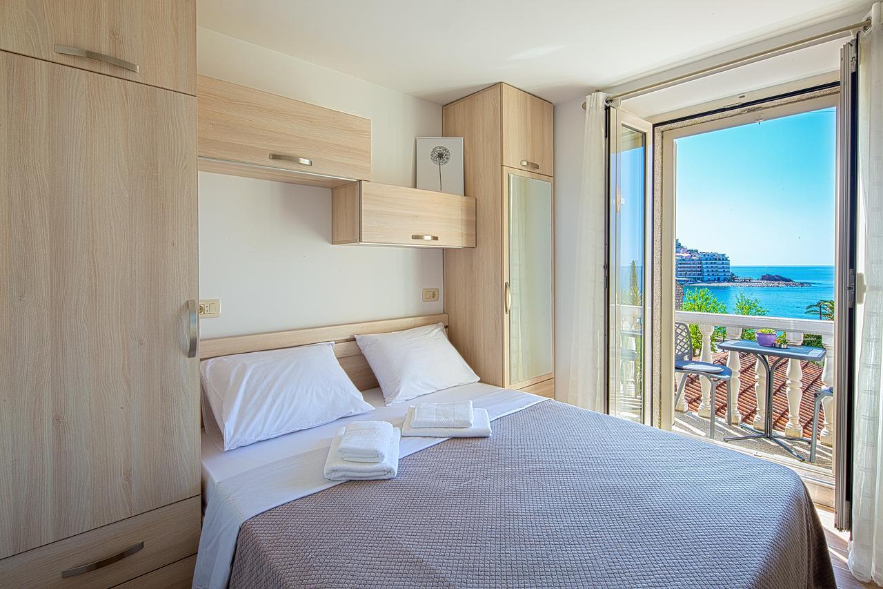 Apartments Djuro Rafailovic Budva Ngoại thất bức ảnh